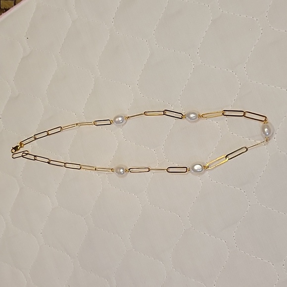 Necklace - Picture 1 of 5